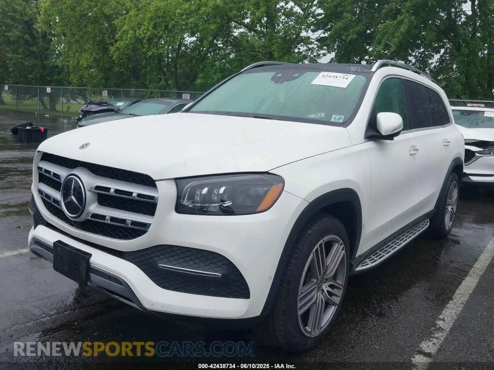 2 Photograph of a damaged car 4JGFF5KEXNA656170 MERCEDES-BENZ GLS 450 2022