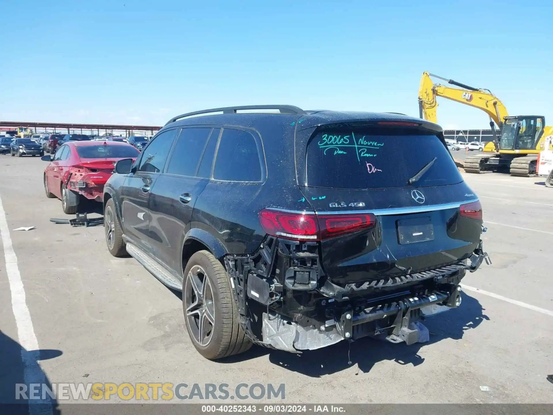 3 Photograph of a damaged car 4JGFF5KE8PA927567 MERCEDES-BENZ GLS 450 2023