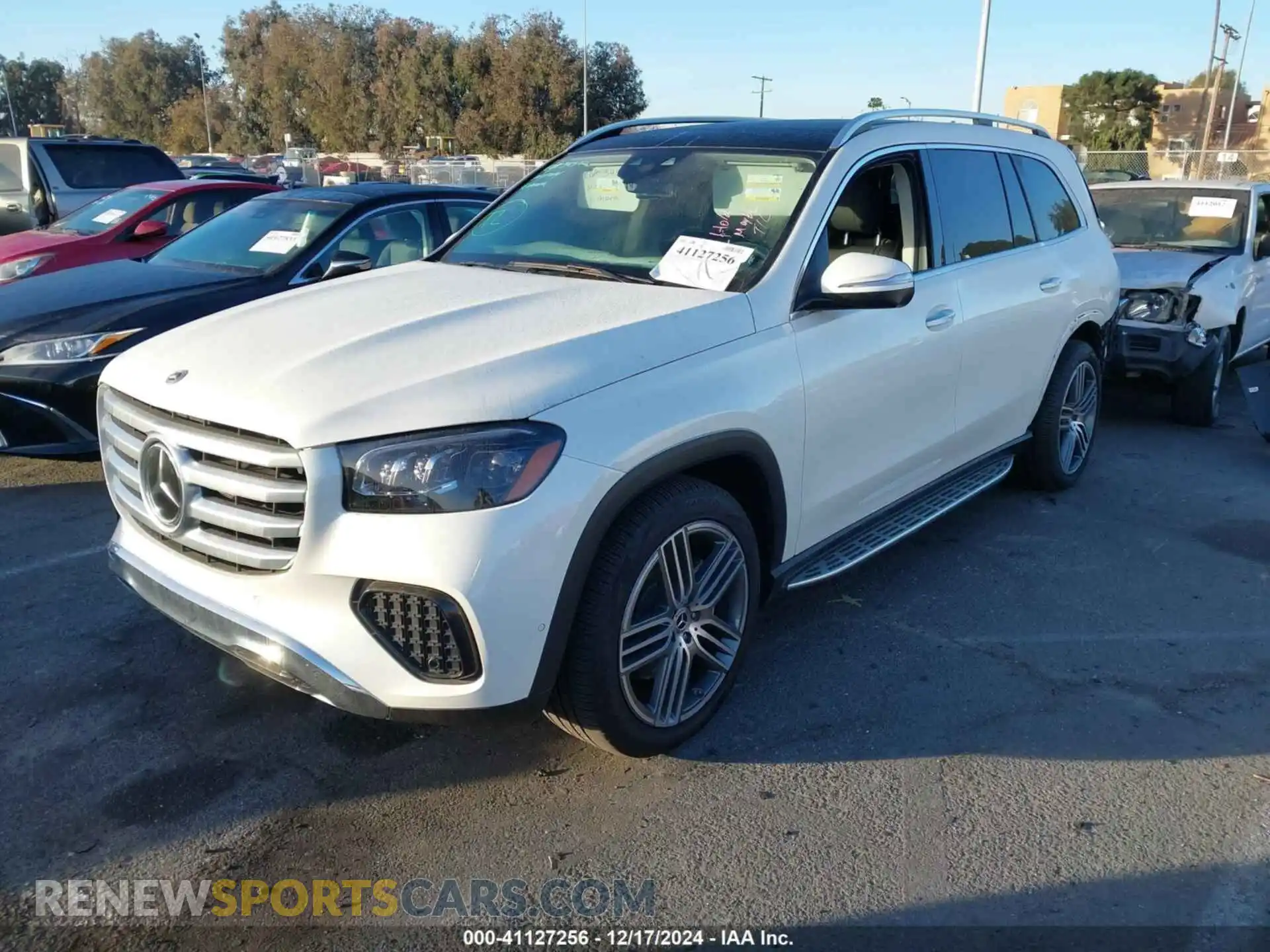 2 Photograph of a damaged car 4JGFF5KE0RB069931 MERCEDES-BENZ GLS 450 2024