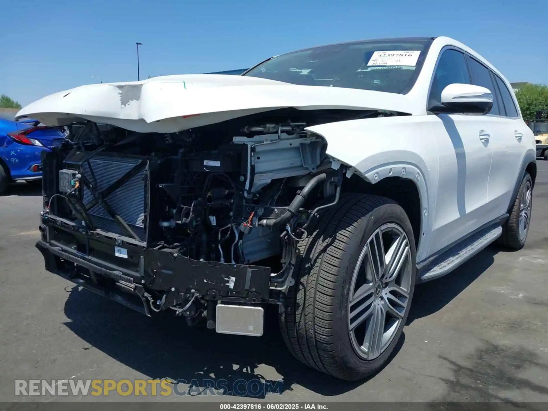 2 Photograph of a damaged car 4JGFF5KE1RB236068 MERCEDES-BENZ GLS 450 2024