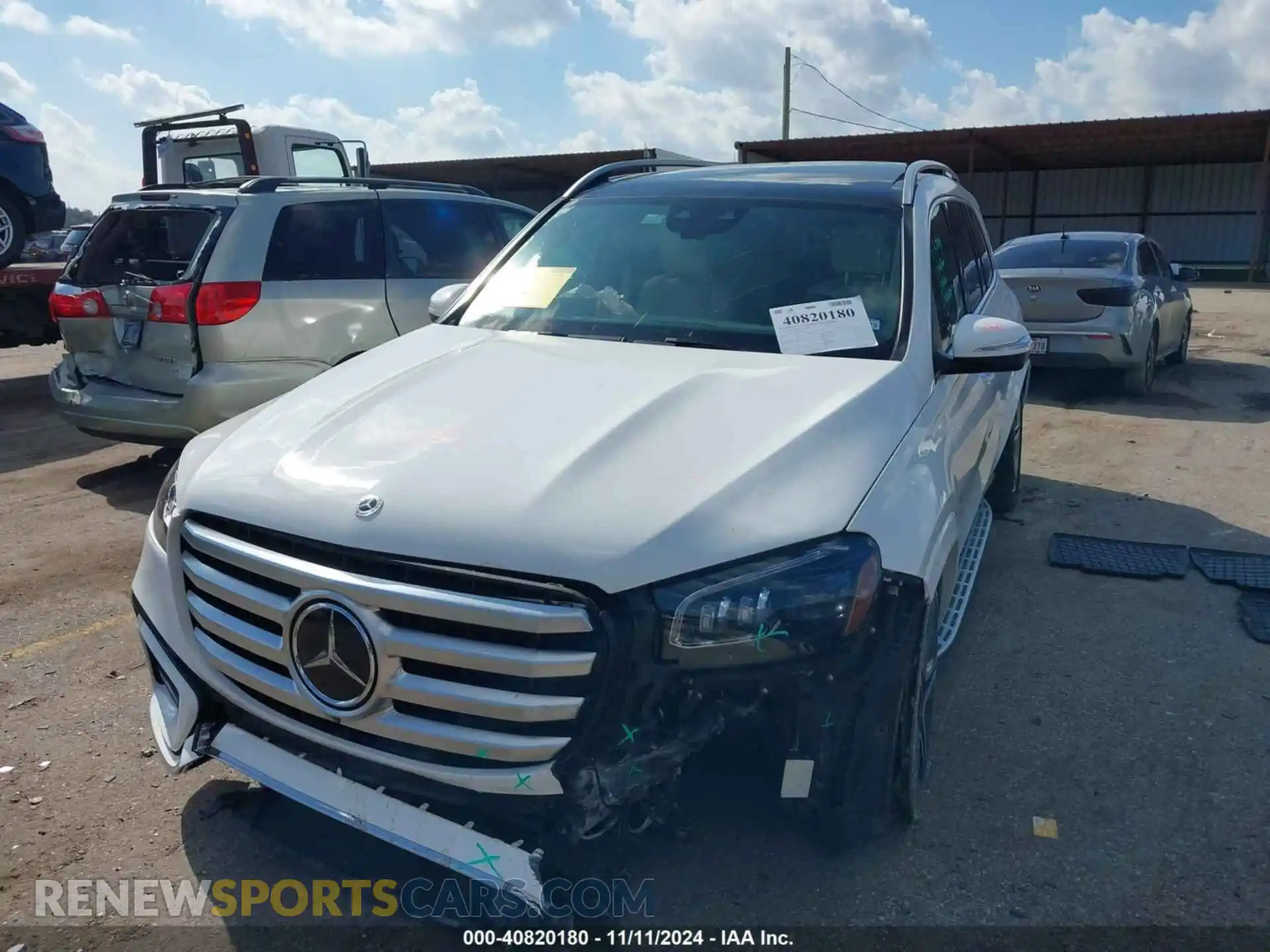 2 Photograph of a damaged car 4JGFF5KE7RB049711 MERCEDES-BENZ GLS 450 2024