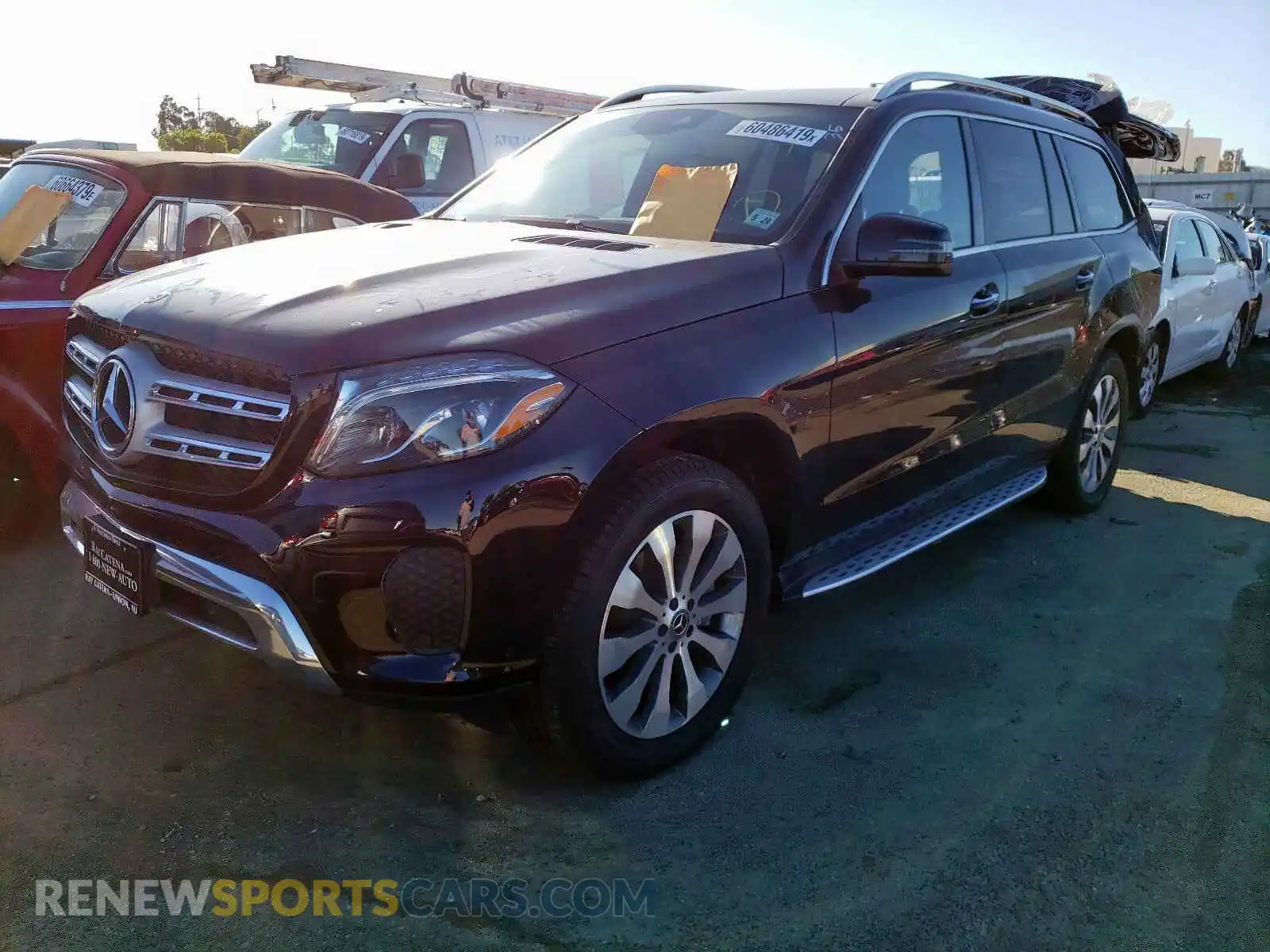 2 Photograph of a damaged car 4JGDF6EE0KB236223 MERCEDES-BENZ GLS 450 4M 2019