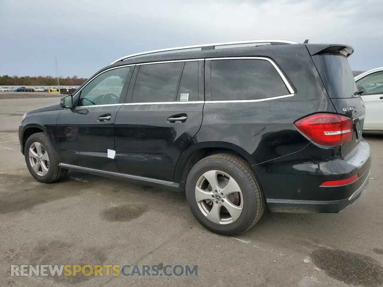 2 Photograph of a damaged car 4JGDF6EE0KB233757 MERCEDES-BENZ GLS-CLASS 2019