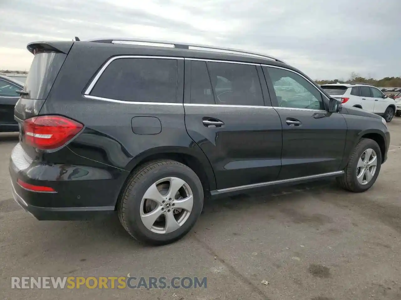 3 Photograph of a damaged car 4JGDF6EE0KB233757 MERCEDES-BENZ GLS-CLASS 2019