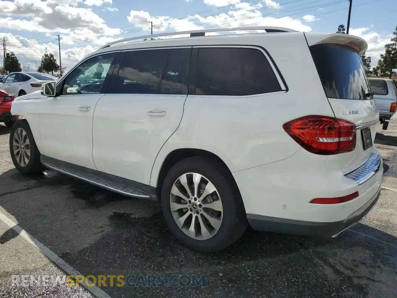 2 Photograph of a damaged car 4JGDF6EE1KB240278 MERCEDES-BENZ GLS-CLASS 2019
