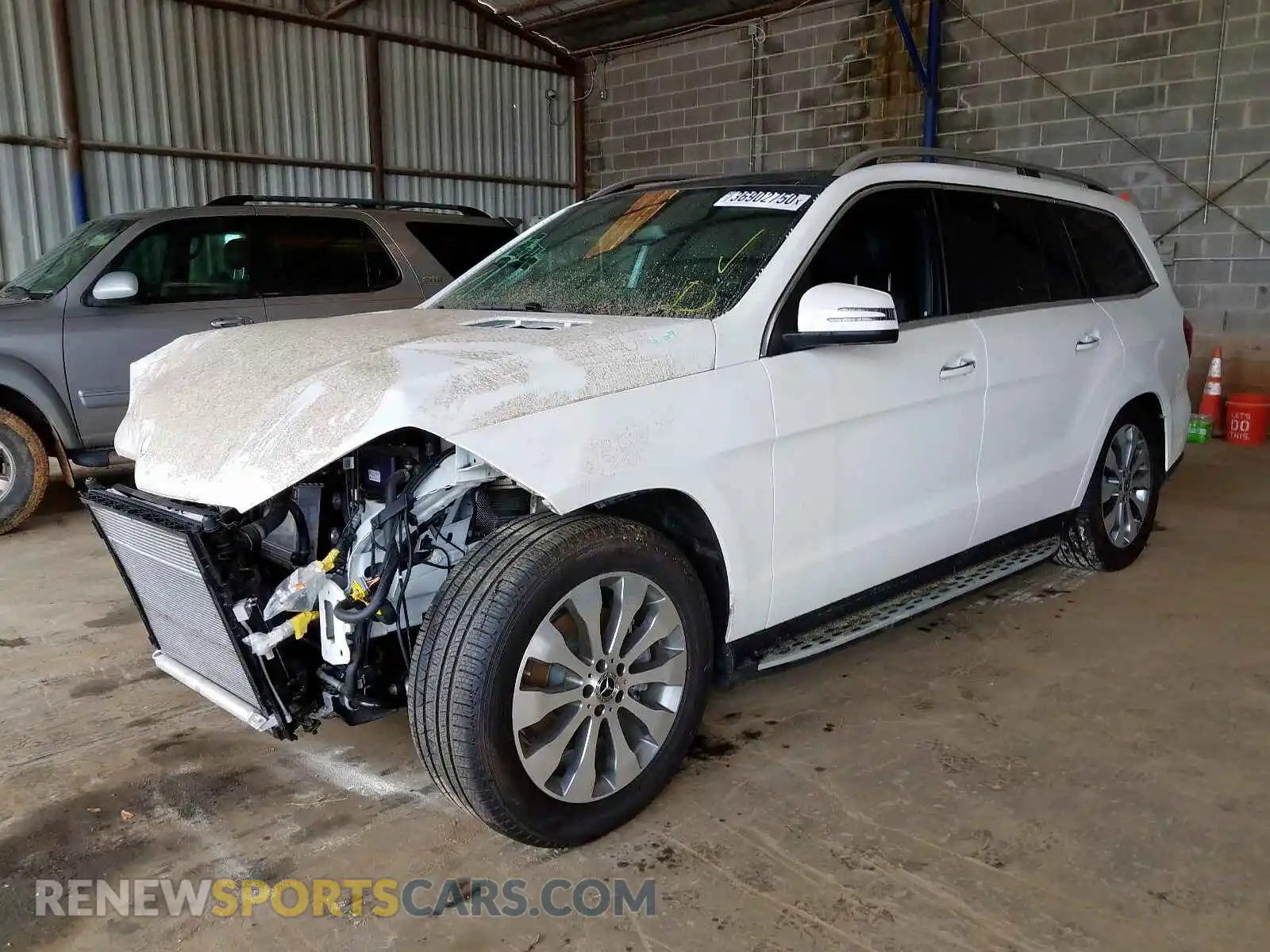 2 Photograph of a damaged car 4JGDF6EE2KB236921 MERCEDES-BENZ GLS-CLASS 2019
