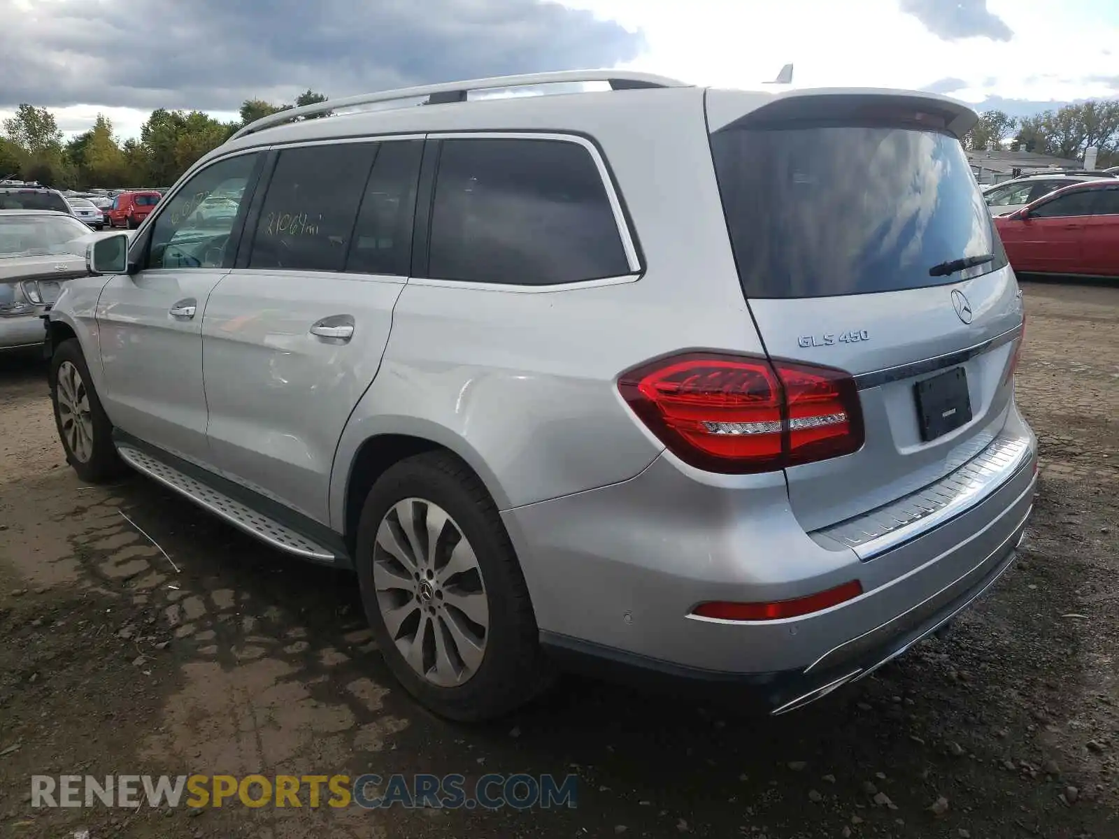 3 Photograph of a damaged car 4JGDF6EE4KB236385 MERCEDES-BENZ GLS-CLASS 2019