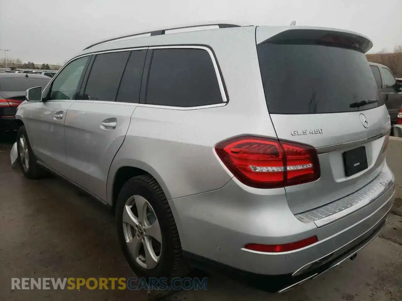 3 Photograph of a damaged car 4JGDF6EE7KB233352 MERCEDES-BENZ GLS-CLASS 2019