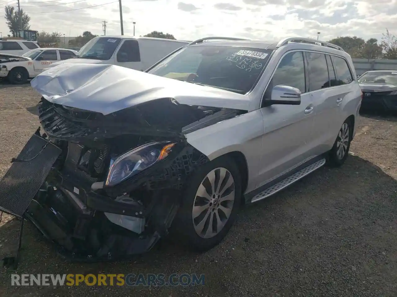 2 Photograph of a damaged car 4JGDF6EE8KB236731 MERCEDES-BENZ GLS-CLASS 2019