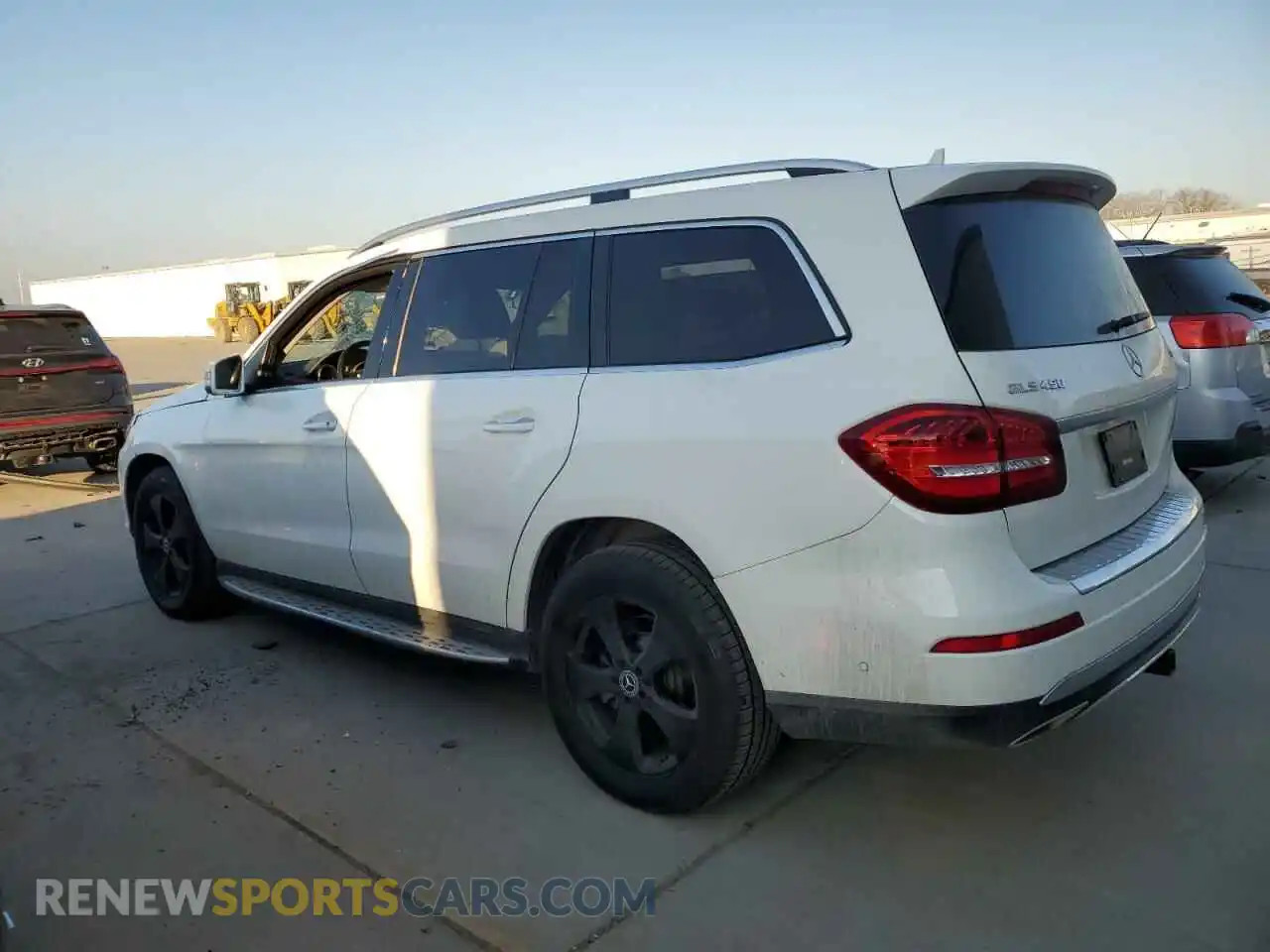2 Photograph of a damaged car 4JGDF6EE9KB231277 MERCEDES-BENZ GLS-CLASS 2019