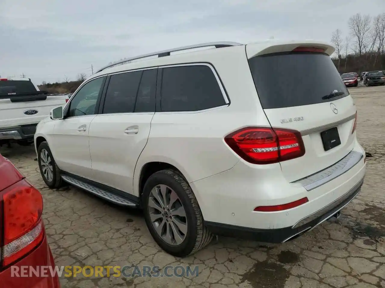 2 Photograph of a damaged car 4JGDF6EE9KB240691 MERCEDES-BENZ GLS-CLASS 2019