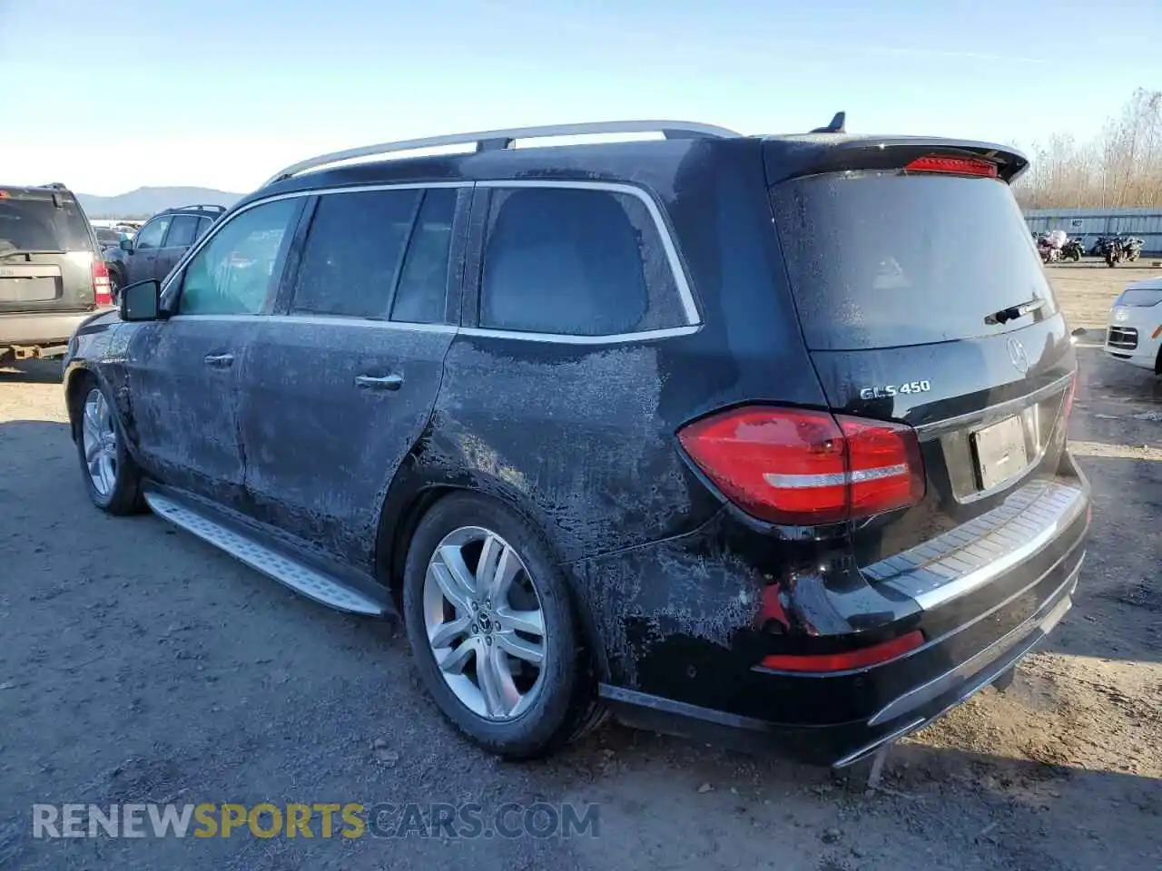 2 Photograph of a damaged car 4JGDF6EEXKB240330 MERCEDES-BENZ GLS-CLASS 2019