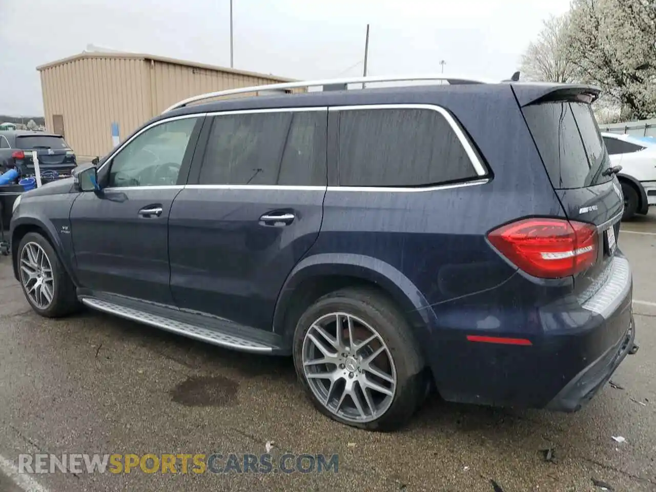 2 Photograph of a damaged car 4JGDF7FE3KB188446 MERCEDES-BENZ GLS-CLASS 2019