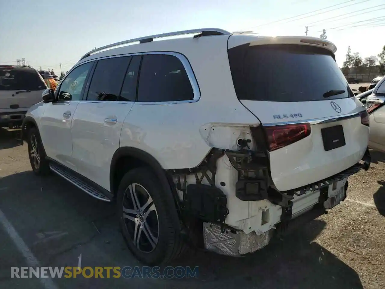 3 Photograph of a damaged car 4JGFF5KE2MA376029 MERCEDES-BENZ GLS-CLASS 2021