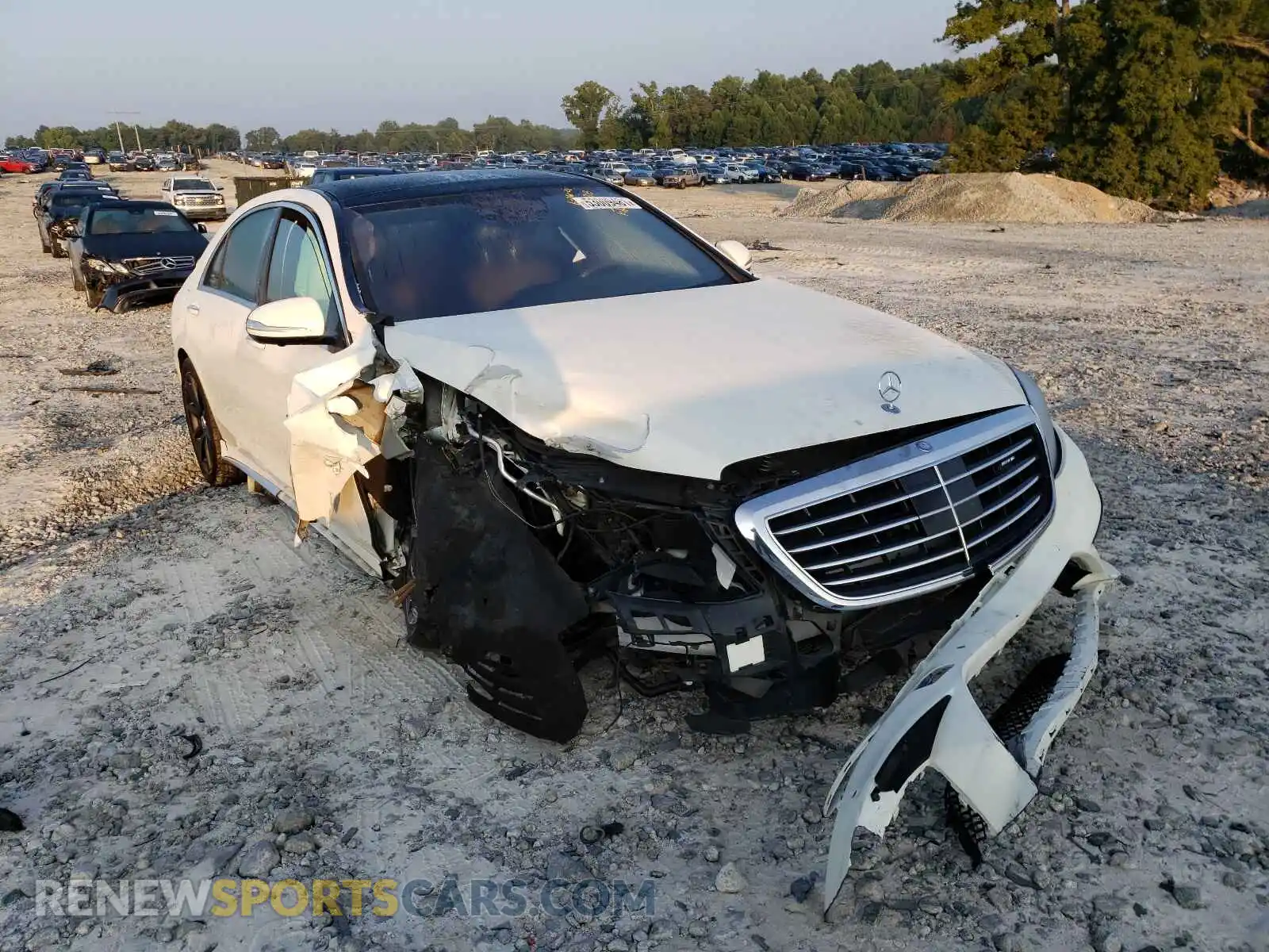 1 Photograph of a damaged car WDDUG7JB6GA226138 MERCEDES-BENZ S-CLASS 2016