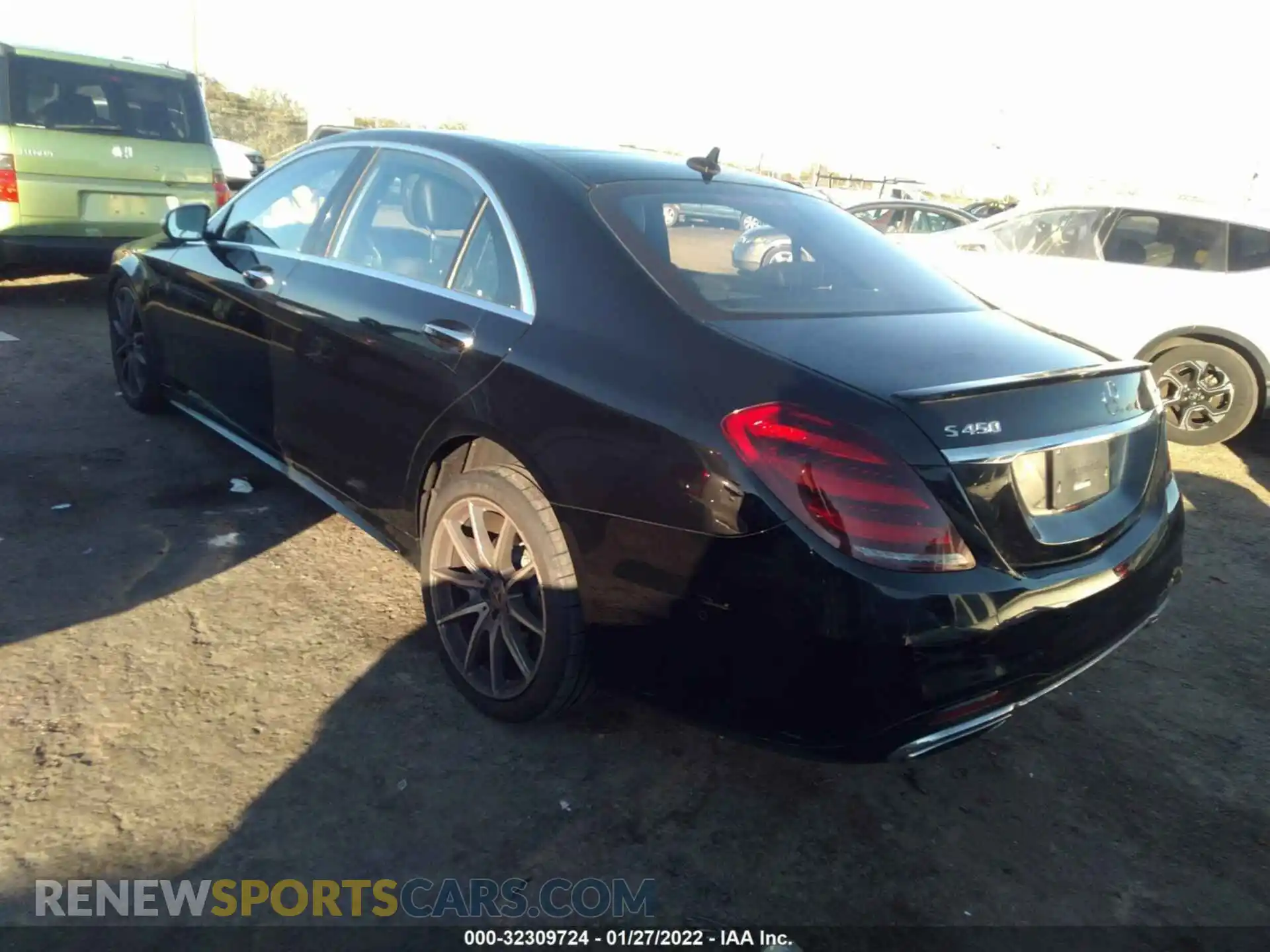 3 Photograph of a damaged car WDDUG6EB4KA447749 MERCEDES-BENZ S-CLASS 2019