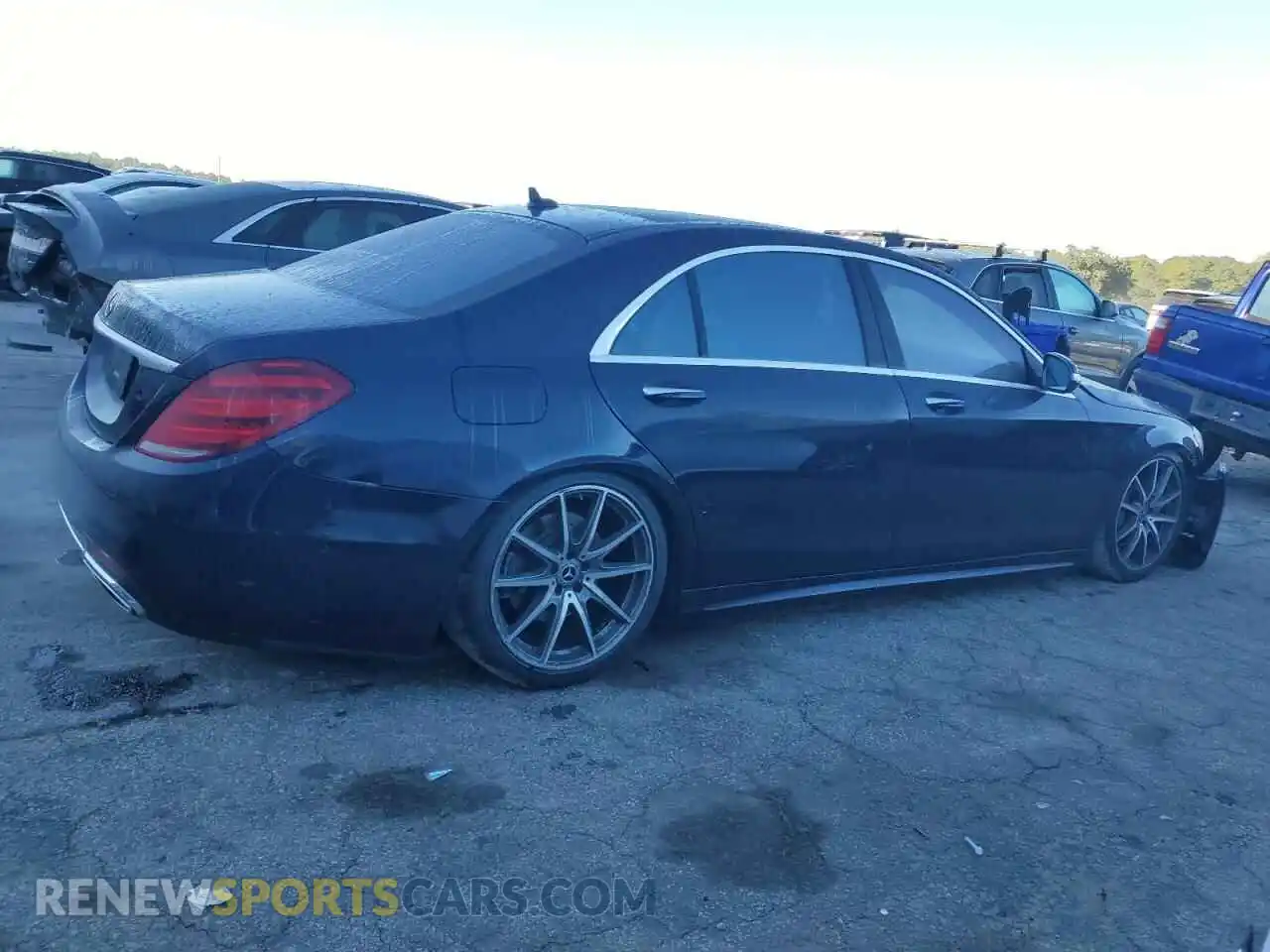 3 Photograph of a damaged car WDDUG8DB6KA474822 MERCEDES-BENZ S-CLASS 2019