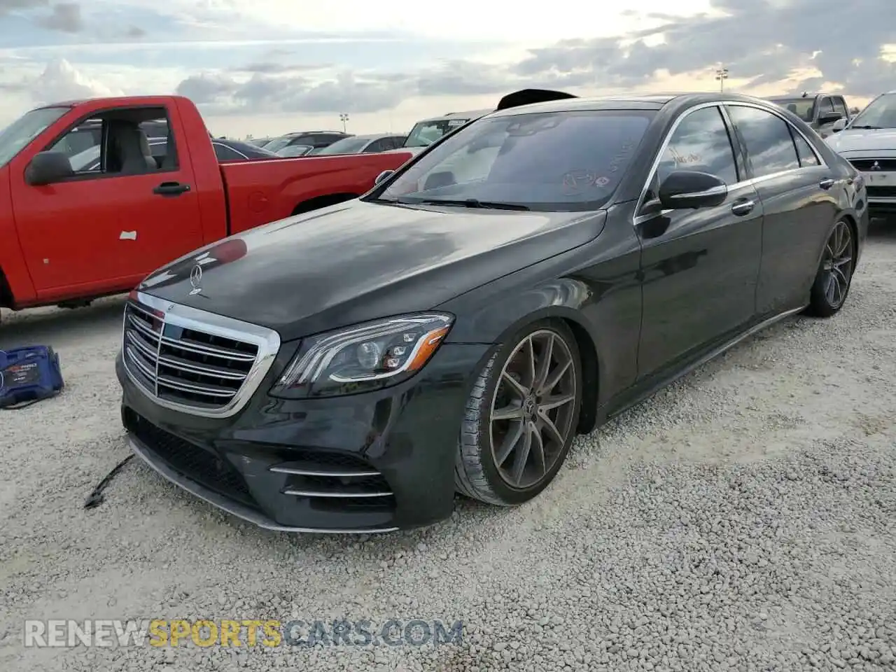 2 Photograph of a damaged car W1KUG6GB8LA558917 MERCEDES-BENZ S-CLASS 2020