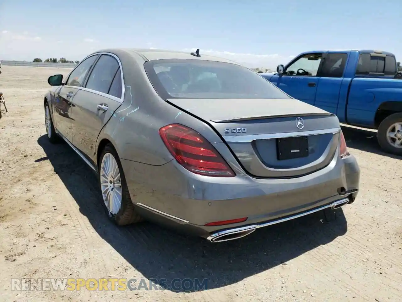 3 fotografías del automóvil dañado W1KUG8DB7LA551666 MERCEDES-BENZ S-CLASS 2020