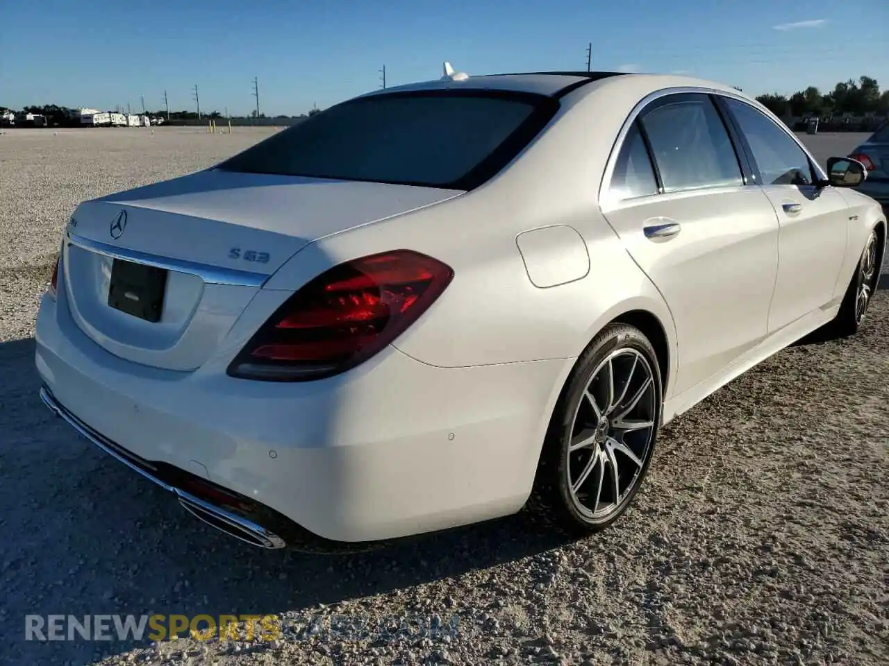 3 Photograph of a damaged car W1KUG8GB4LA558439 MERCEDES-BENZ S-CLASS 2020