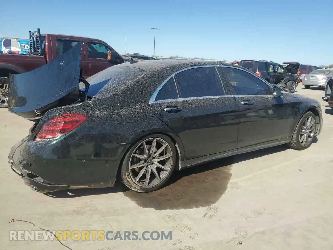 3 Photograph of a damaged car WDDUG8DB7LA523768 MERCEDES-BENZ S-CLASS 2020