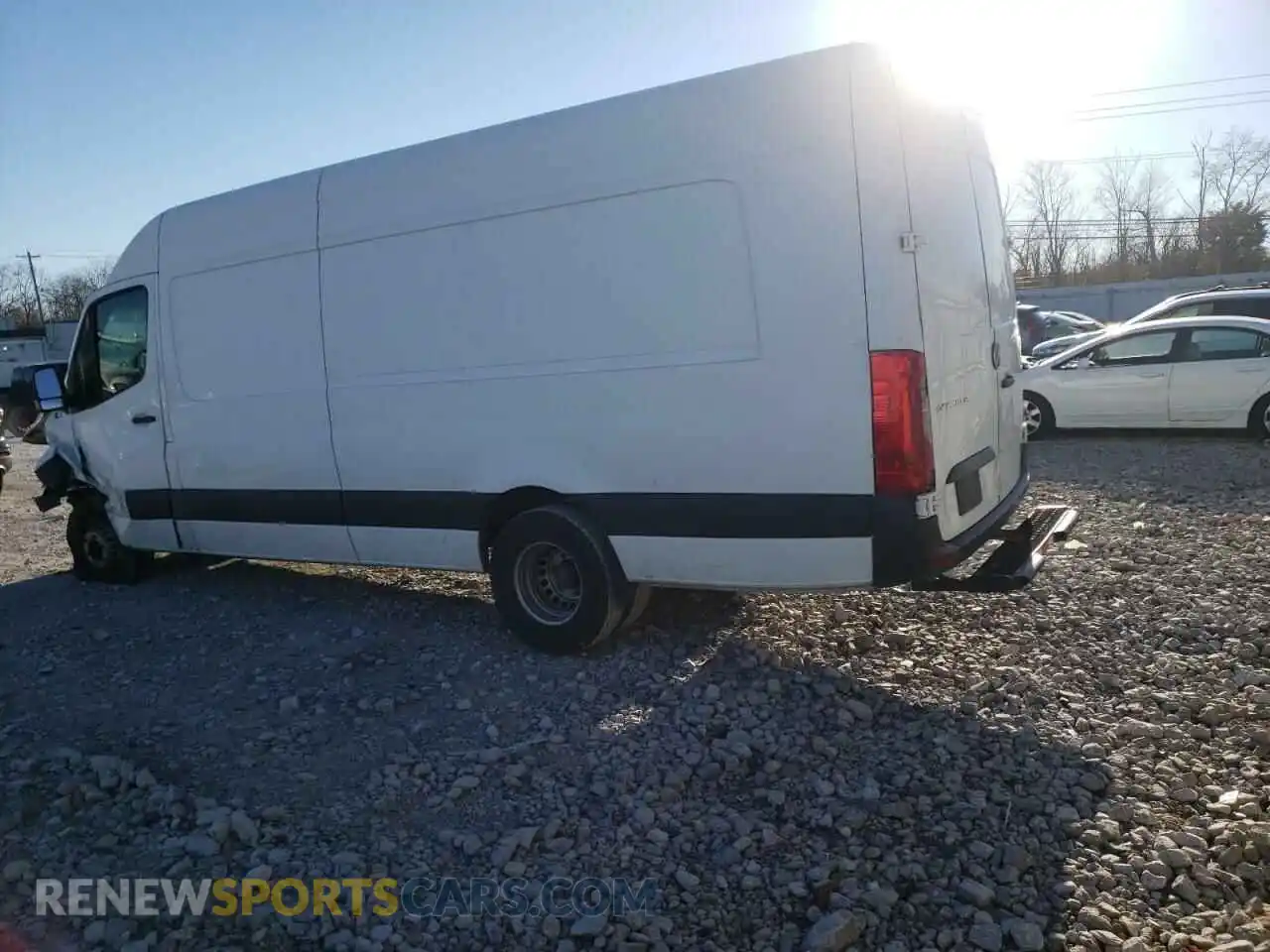 2 Photograph of a damaged car WD3PF1CD1KP073593 MERCEDES-BENZ SPRINTER 2019