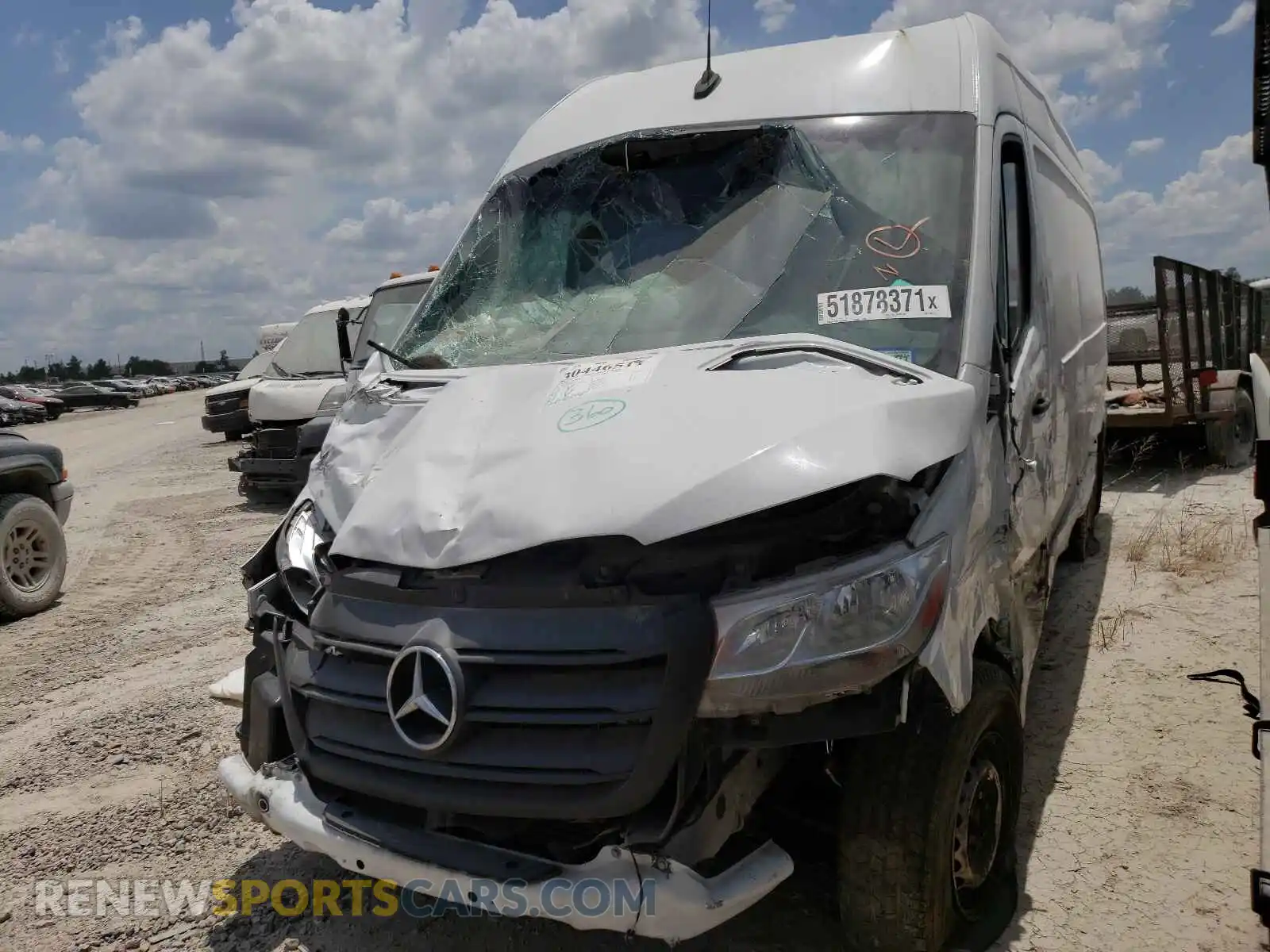 2 Photograph of a damaged car WD3PF1CD3KP030017 MERCEDES-BENZ SPRINTER 2019