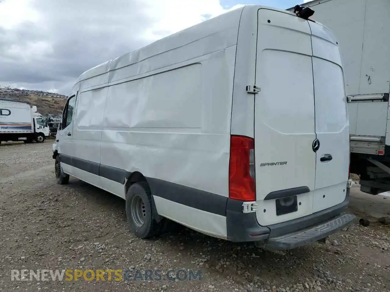 2 Photograph of a damaged car WD3PF1CD3KP080867 MERCEDES-BENZ SPRINTER 2019