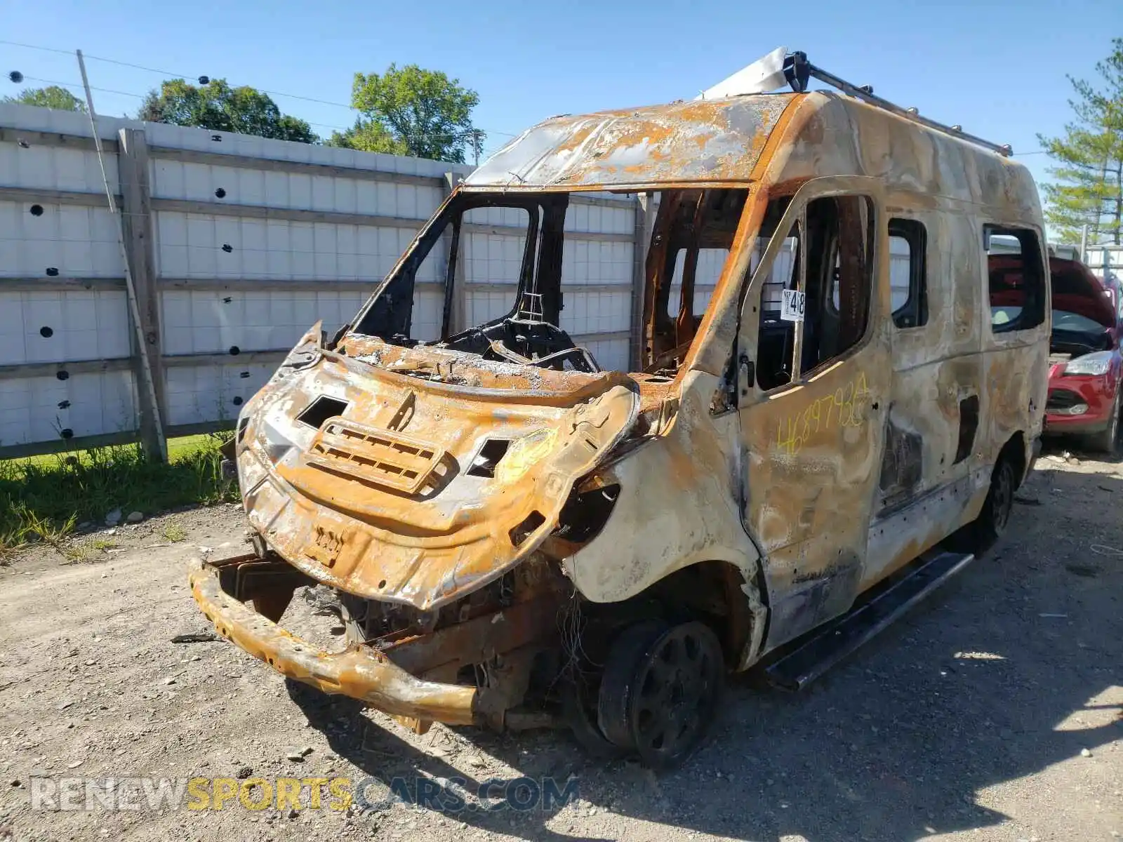 2 Photograph of a damaged car WD4FF0CD8KT007843 MERCEDES-BENZ SPRINTER 2019