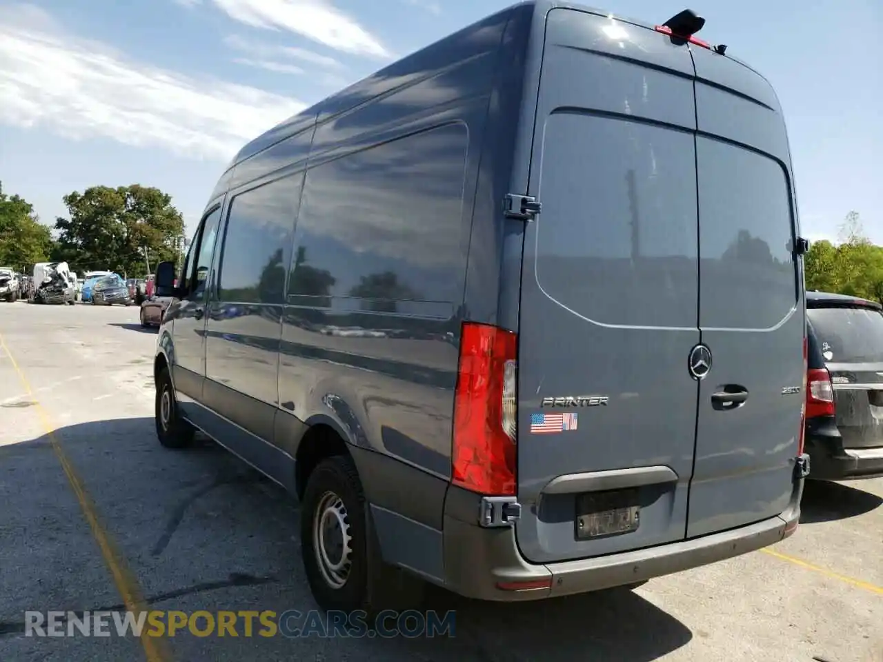3 Photograph of a damaged car WD4PF0CD0KP064065 MERCEDES-BENZ SPRINTER 2019