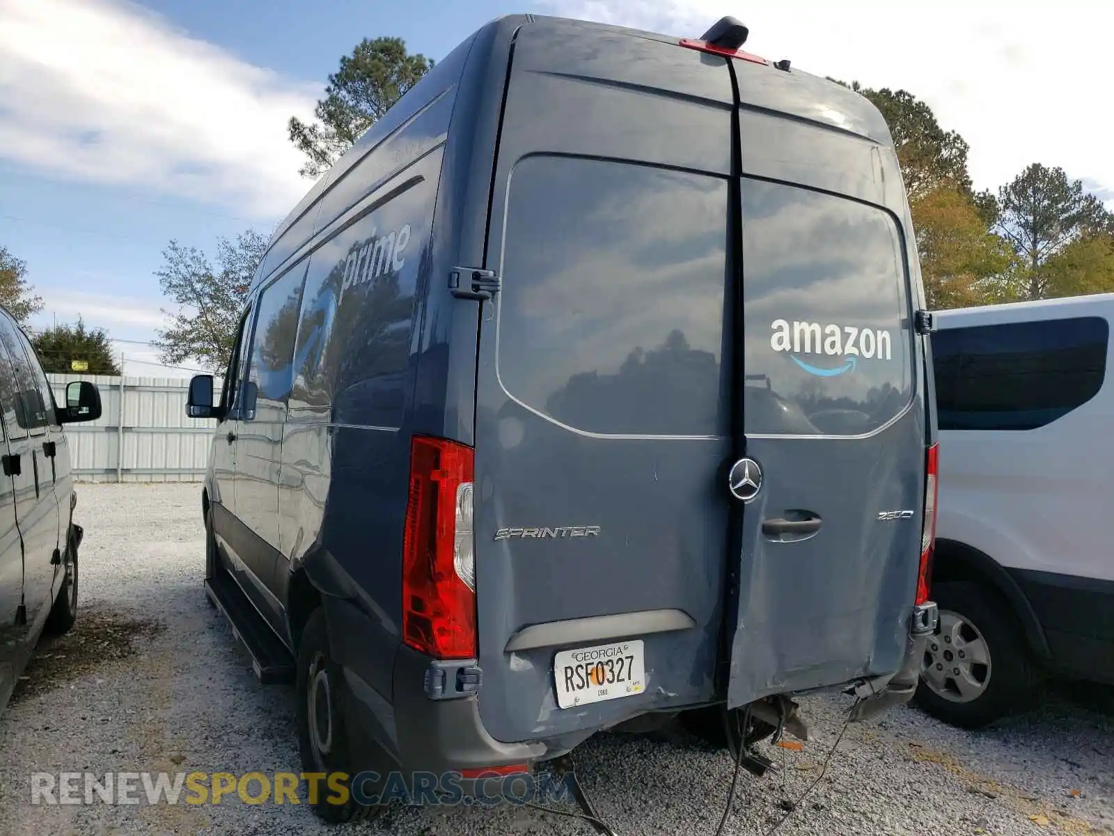 3 Photograph of a damaged car WD4PF0CD1KP064690 MERCEDES-BENZ SPRINTER 2019