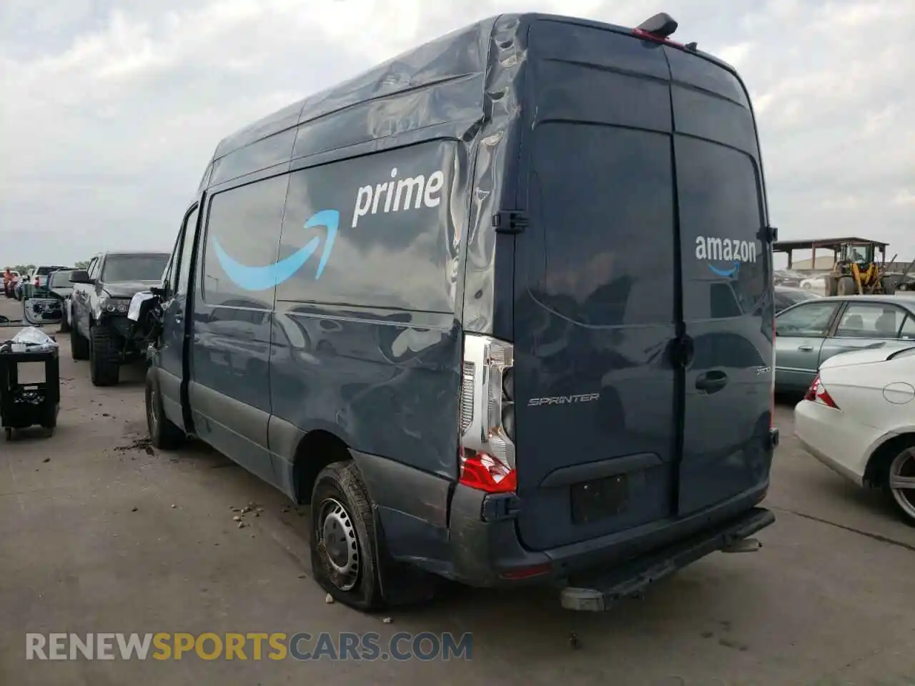 3 Photograph of a damaged car WD4PF0CD2KP091140 MERCEDES-BENZ SPRINTER 2019