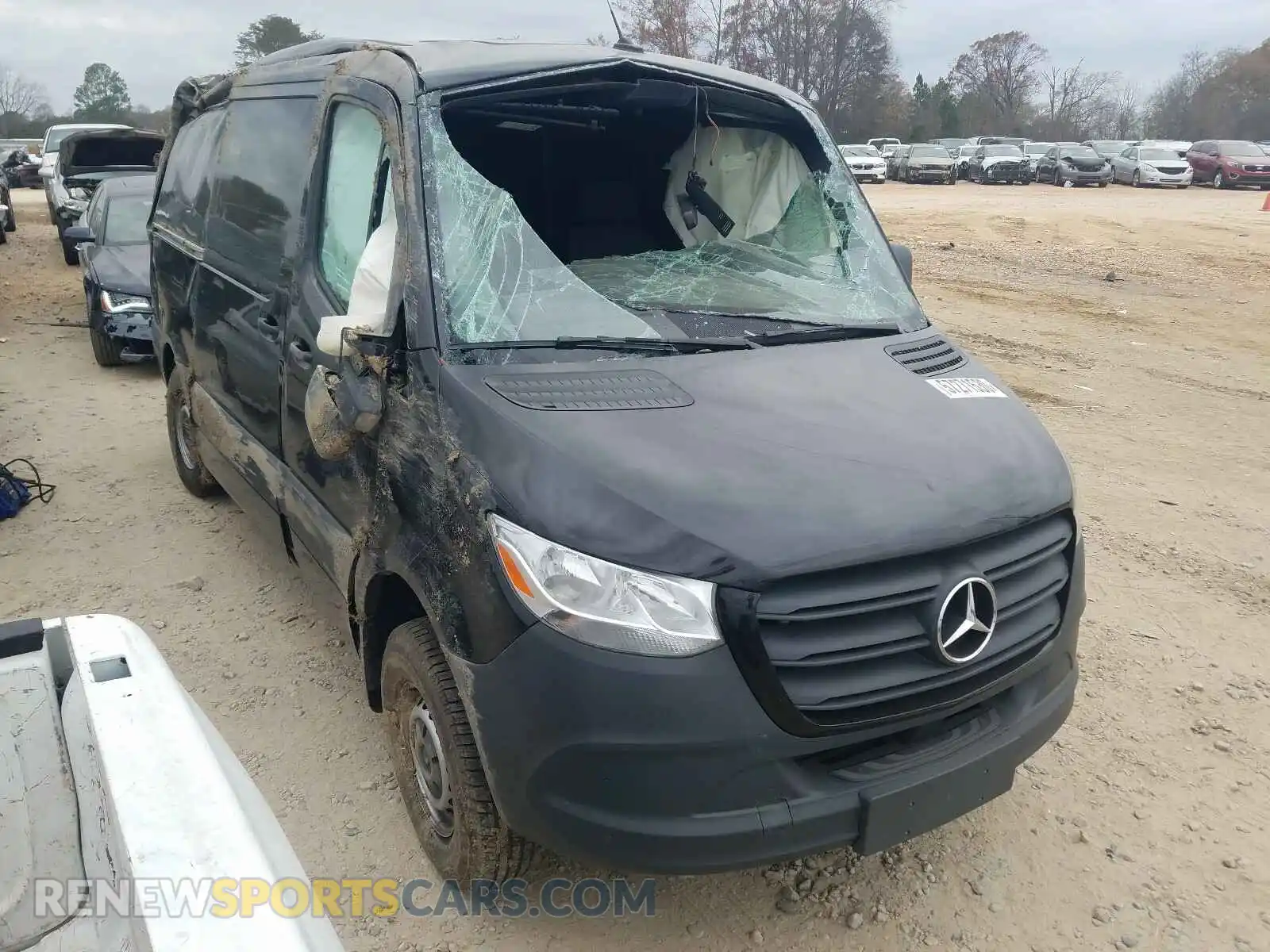 1 Photograph of a damaged car WD4PF0CD2KP171604 MERCEDES-BENZ SPRINTER 2019