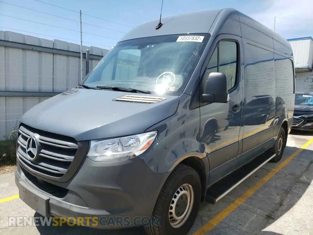 2 Photograph of a damaged car WD4PF0CD3KP043713 MERCEDES-BENZ SPRINTER 2019