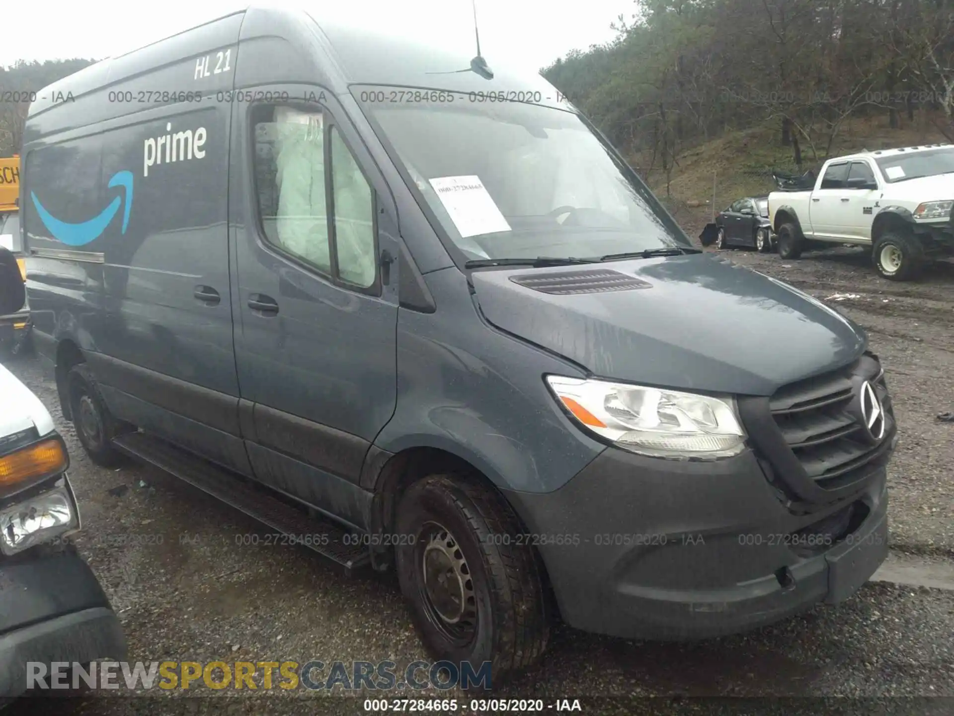 1 Photograph of a damaged car WD4PF0CD4KP040657 MERCEDES-BENZ SPRINTER 2019