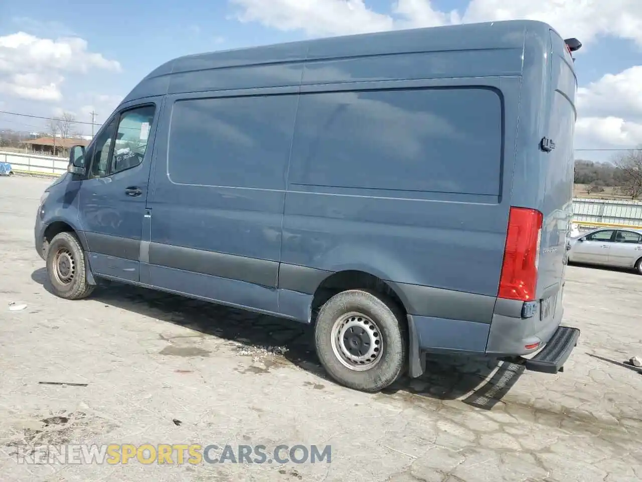2 Photograph of a damaged car WD4PF0CD7KP100673 MERCEDES-BENZ SPRINTER 2019
