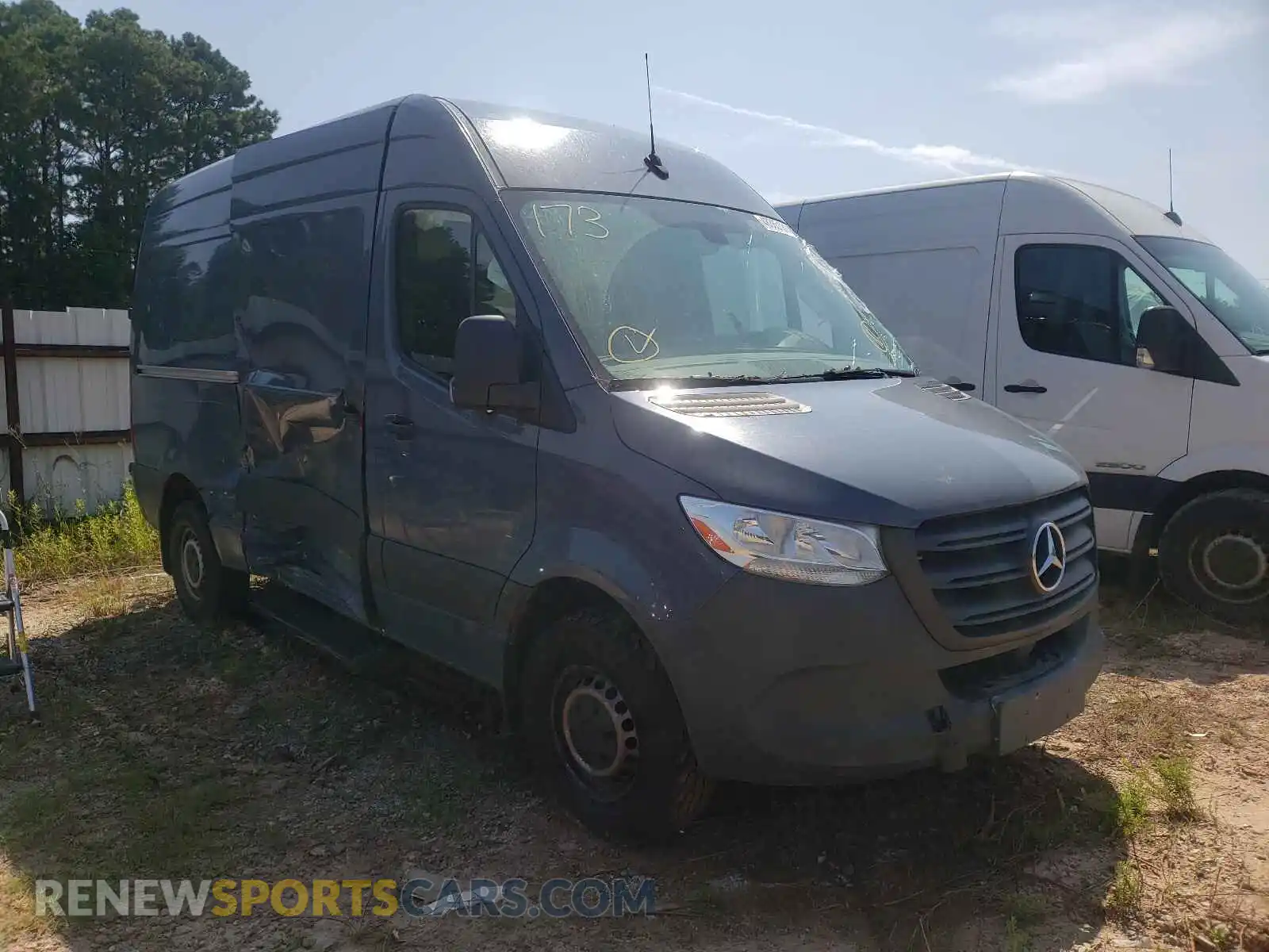 1 Photograph of a damaged car WD4PF0CD9KP102036 MERCEDES-BENZ SPRINTER 2019