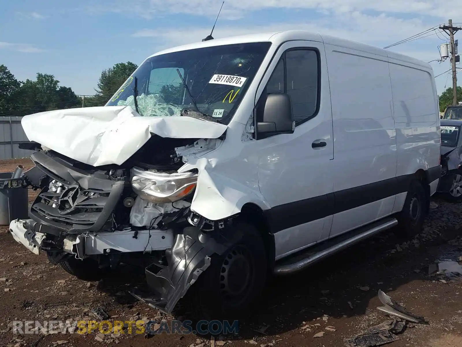 2 Photograph of a damaged car WD4PF0EDXKT012740 MERCEDES-BENZ SPRINTER 2019