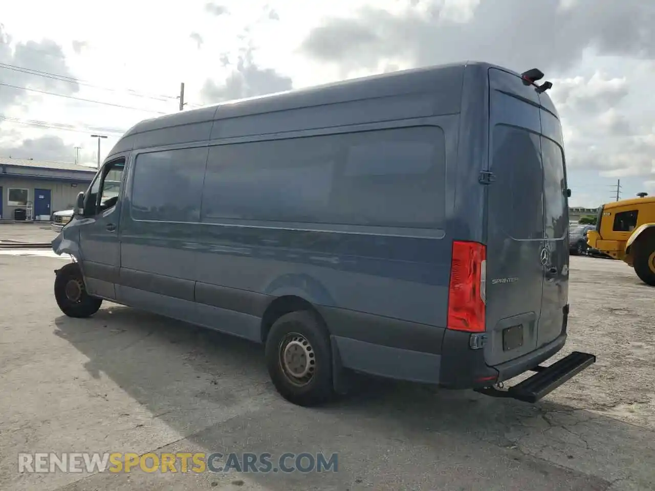 2 Photograph of a damaged car WD4PF1CD1KP151608 MERCEDES-BENZ SPRINTER 2019