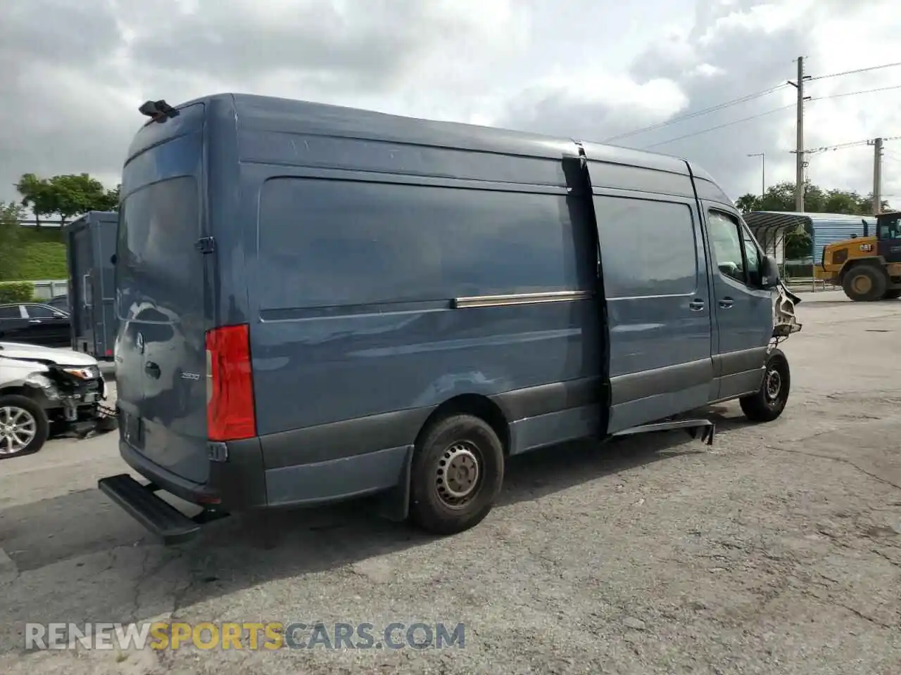 3 Photograph of a damaged car WD4PF1CD1KP151608 MERCEDES-BENZ SPRINTER 2019