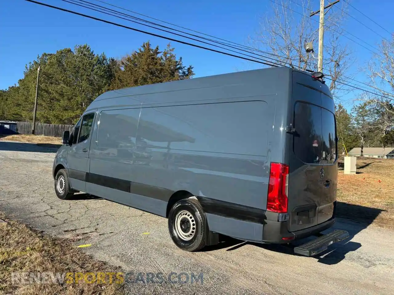 3 Photograph of a damaged car WD4PF1CD2KP129827 MERCEDES-BENZ SPRINTER 2019