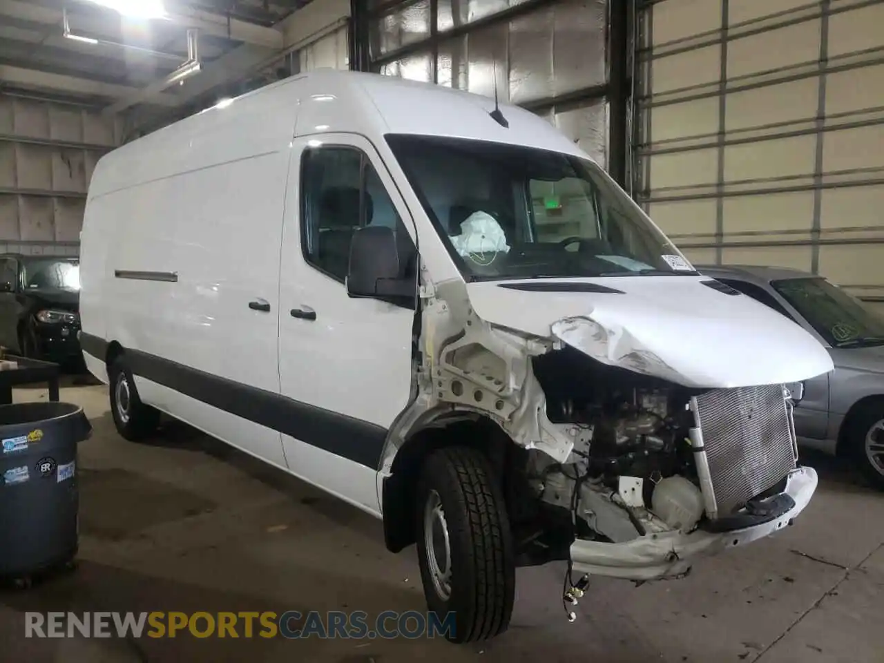 1 Photograph of a damaged car WD4PF1CD2KT000929 MERCEDES-BENZ SPRINTER 2019