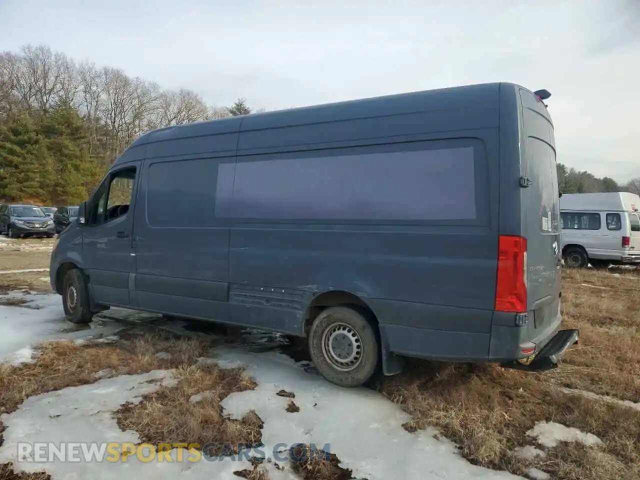 2 Photograph of a damaged car WD4PF1CDXKP147167 MERCEDES-BENZ SPRINTER 2019