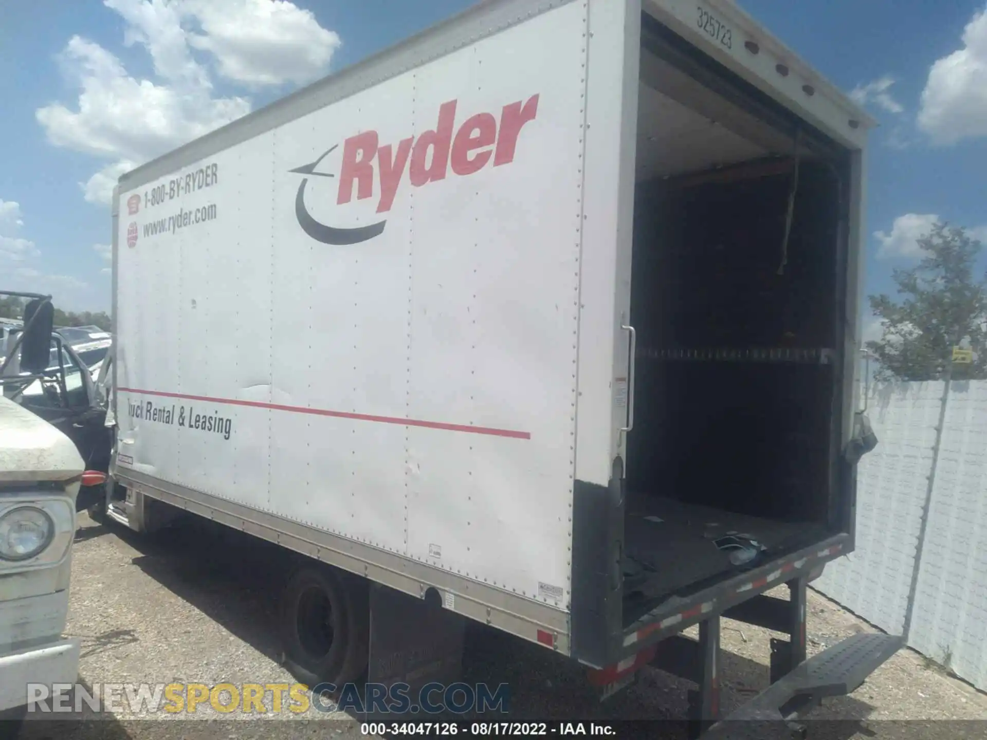 3 Photograph of a damaged car WDAPF4CD6KN020149 MERCEDES-BENZ SPRINTER 2019