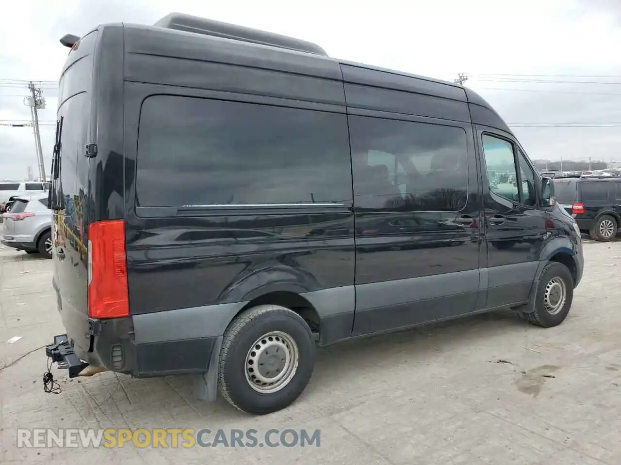 3 Photograph of a damaged car WDZPF0CD0KP053741 MERCEDES-BENZ SPRINTER 2019