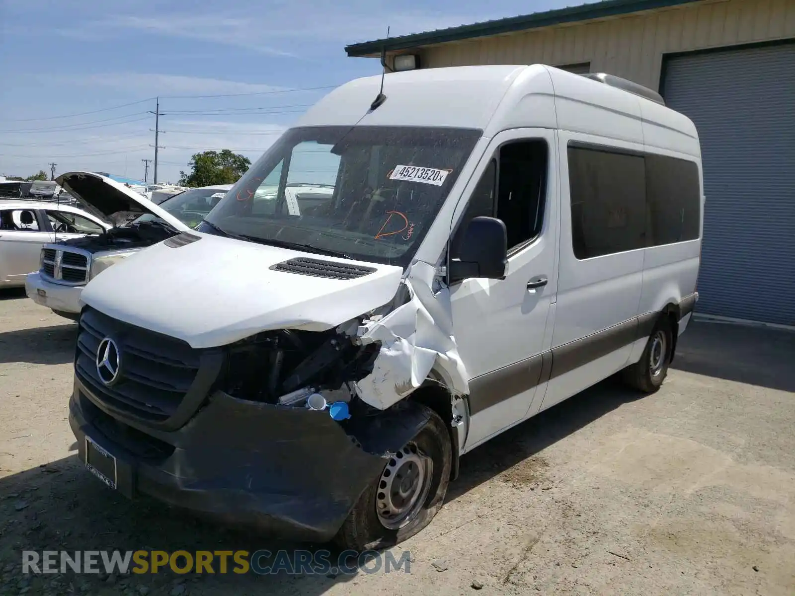 2 Photograph of a damaged car WDZPF0CD7KP067779 MERCEDES-BENZ SPRINTER 2019