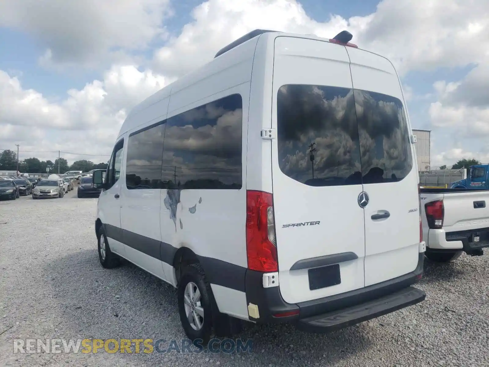 3 Photograph of a damaged car WDZPF0CDXKP040320 MERCEDES-BENZ SPRINTER 2019