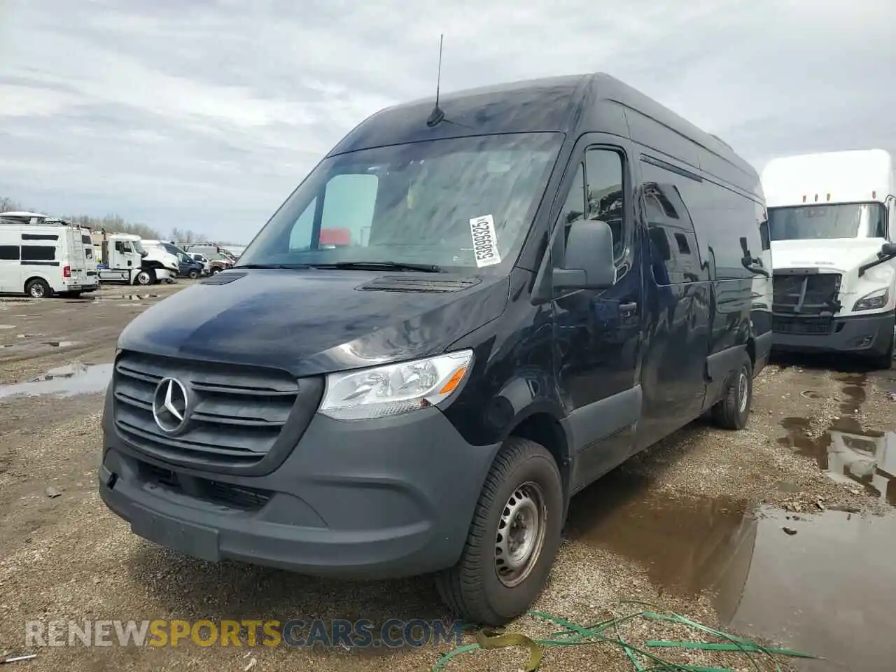 1 Photograph of a damaged car WDZPF1CD1KT010216 MERCEDES-BENZ SPRINTER 2019
