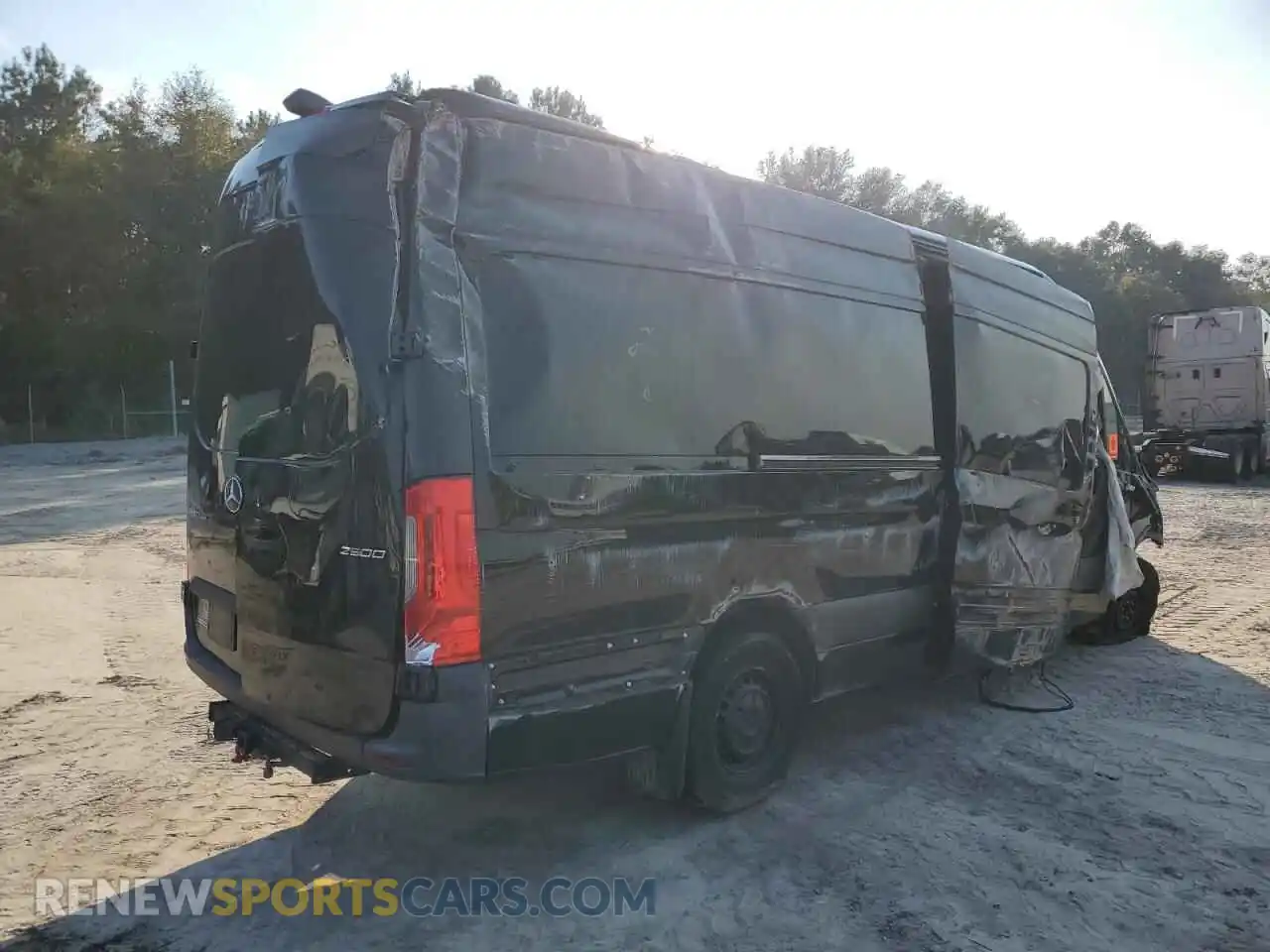3 fotografías del automóvil dañado W1Y4NCHY9PT142141 MERCEDES-BENZ SPRINTER 2023