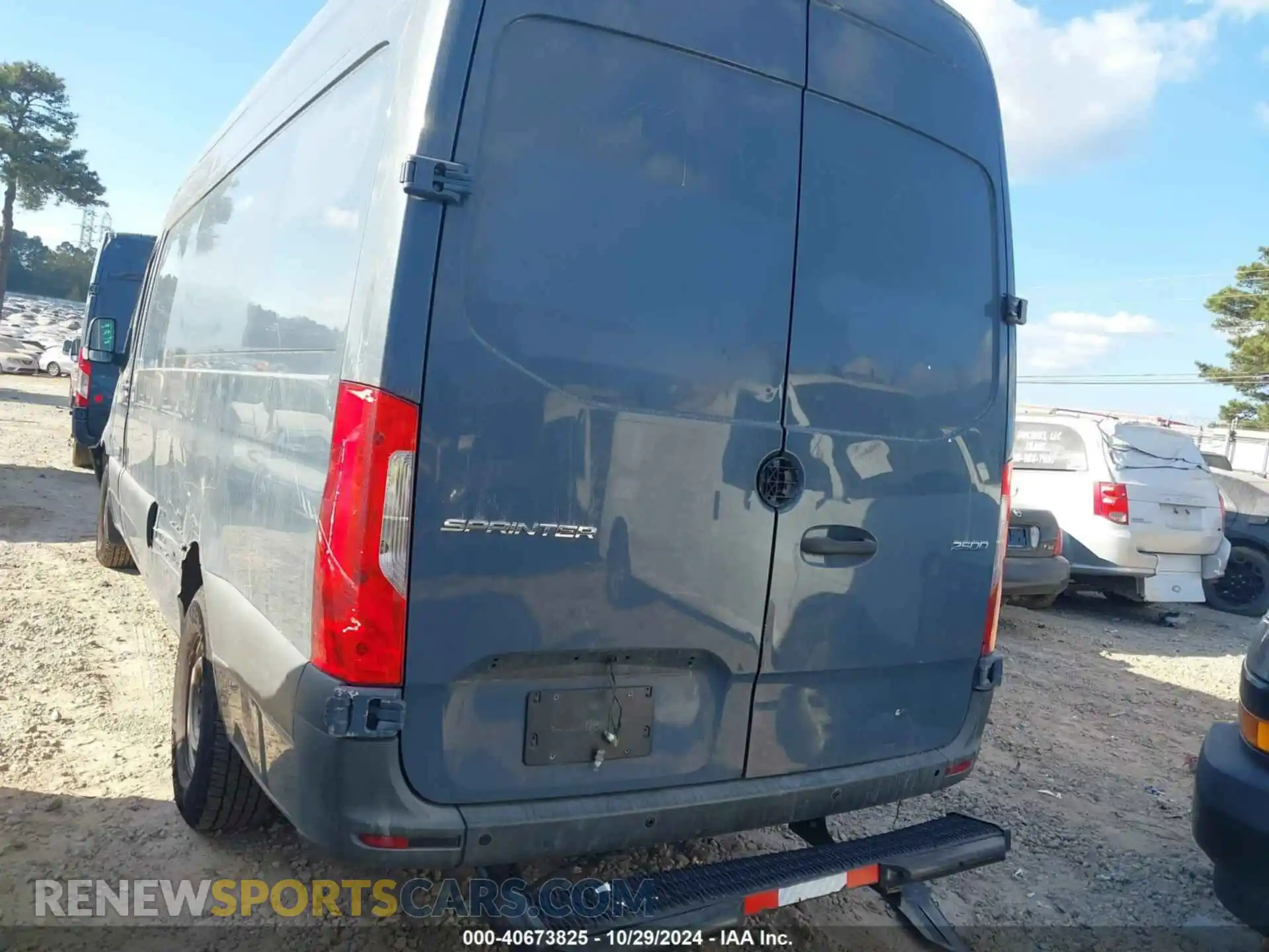3 Photograph of a damaged car WD4PF1CD3KP128976 MERCEDES-BENZ SPRINTER 2500 2019